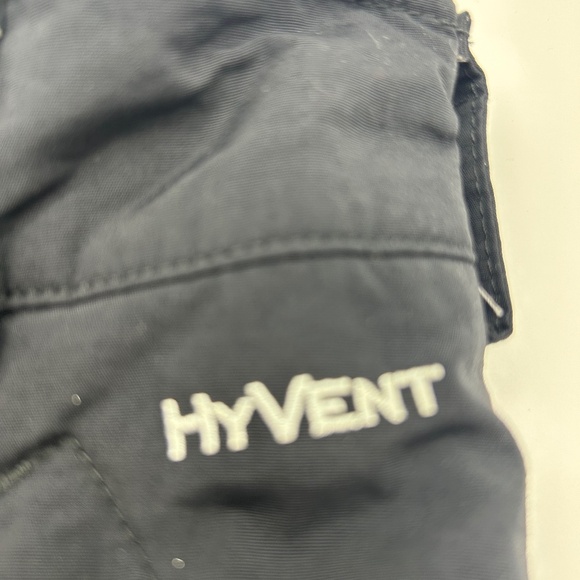The North Face Youth/Junior Insulated Snow Pants (L/G) - Picture 8 of 10